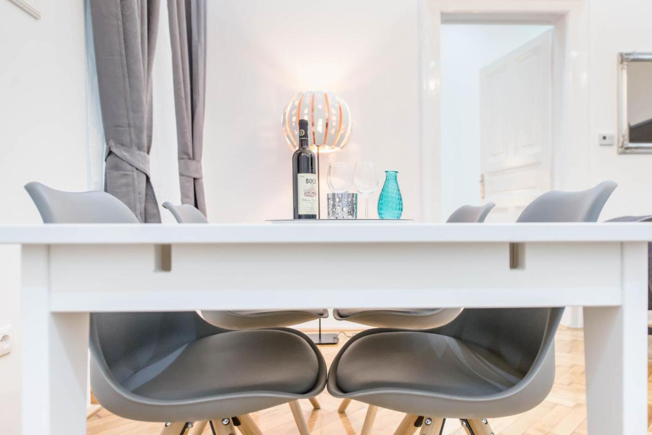 Dominik Apartment Будапеща Екстериор снимка